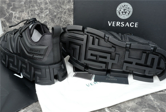 VRCE Sneaker