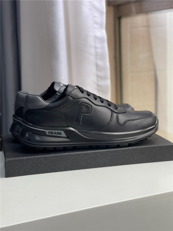 PRDA Sneaker