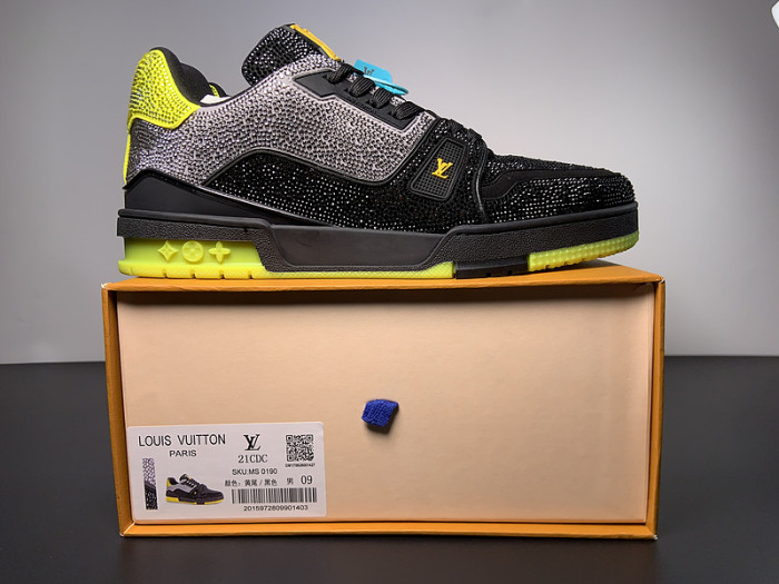 LUSV SNEAKERS