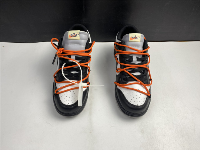 OFW x Nike Dunk Low CT0856-001