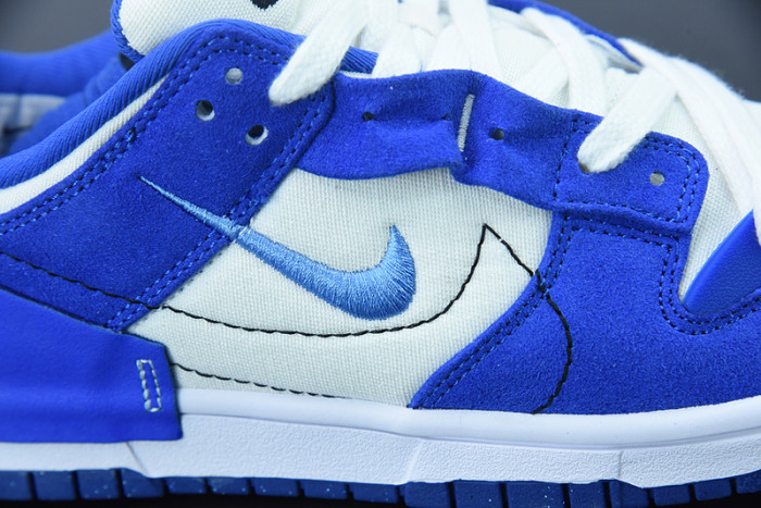 Nike Dunk Low Disrupt 2 Hyper Royal DH4402-102