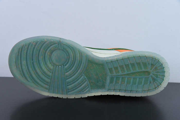 Nike SB Dunk Low "Famu" DR6188-800