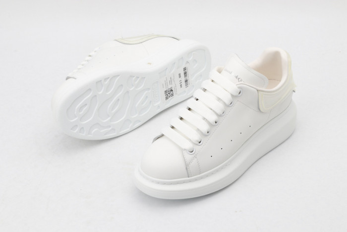 ALEXMQ Sneakers