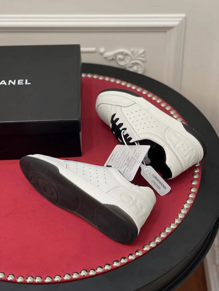 CHNL Sneaker