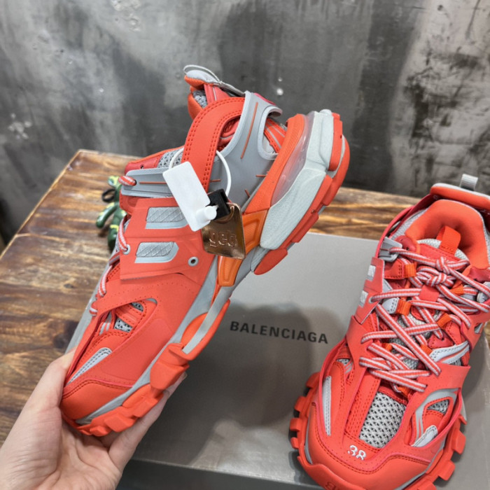 BALCIA Track SNEAKER
