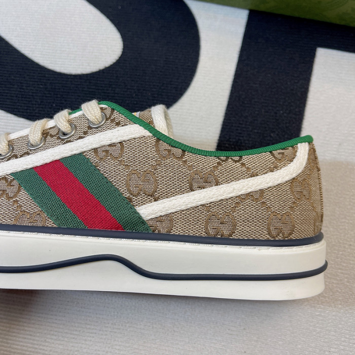 GCI SNEAKER