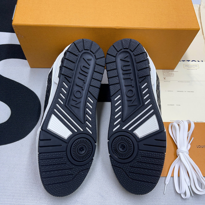 LUSV SNEAKERS