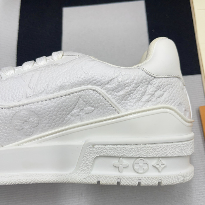 LUSV SNEAKERS