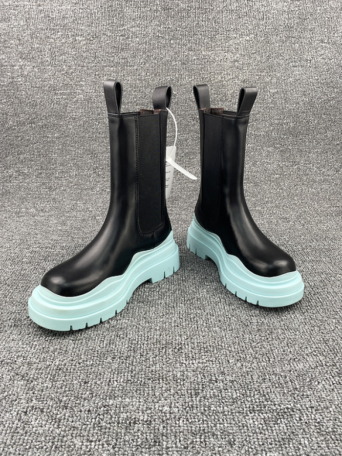 Bo*te*ga ve*ne*ta chelsea tire leather high boot