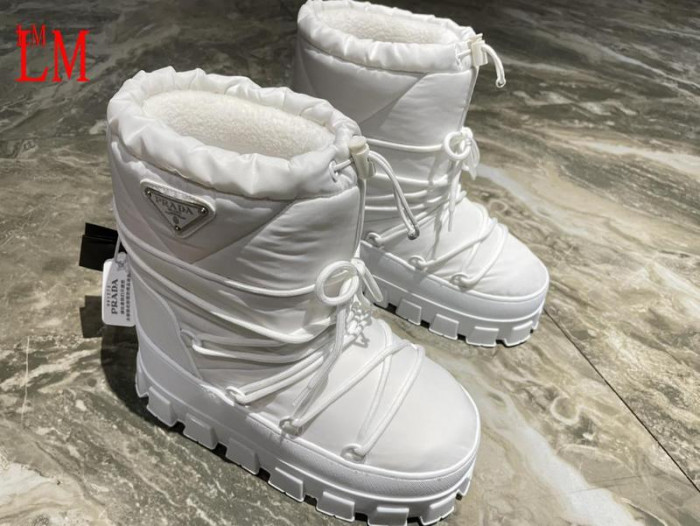 Pra*a boots