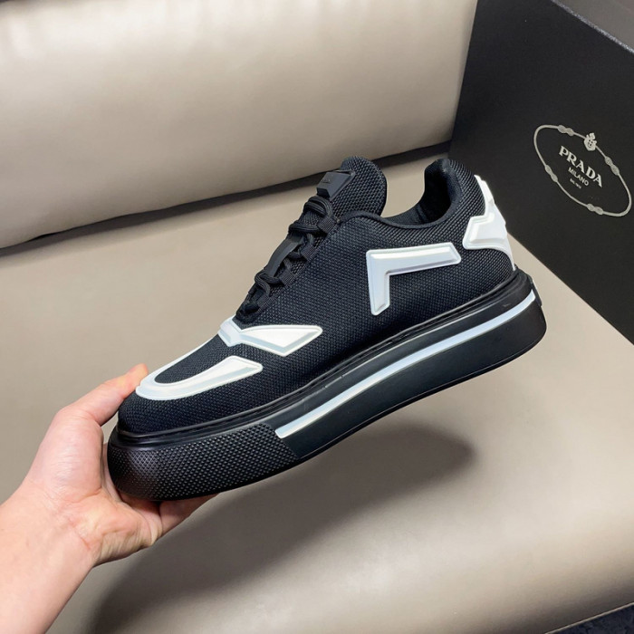 PRDA Sneaker