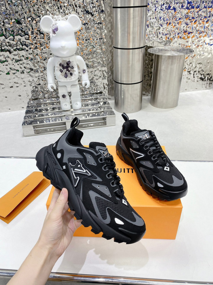 LUSV SNEAKERS