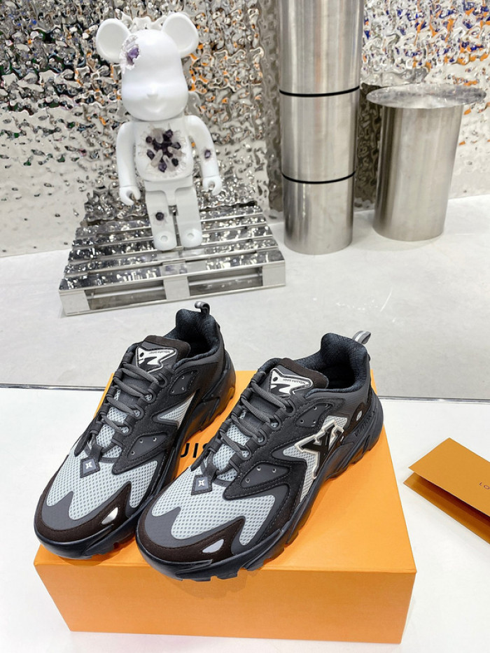 LUSV SNEAKERS