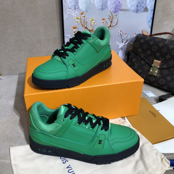 LUSV SNEAKERS
