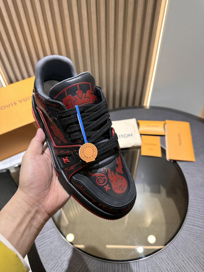 LUSV SNEAKERS