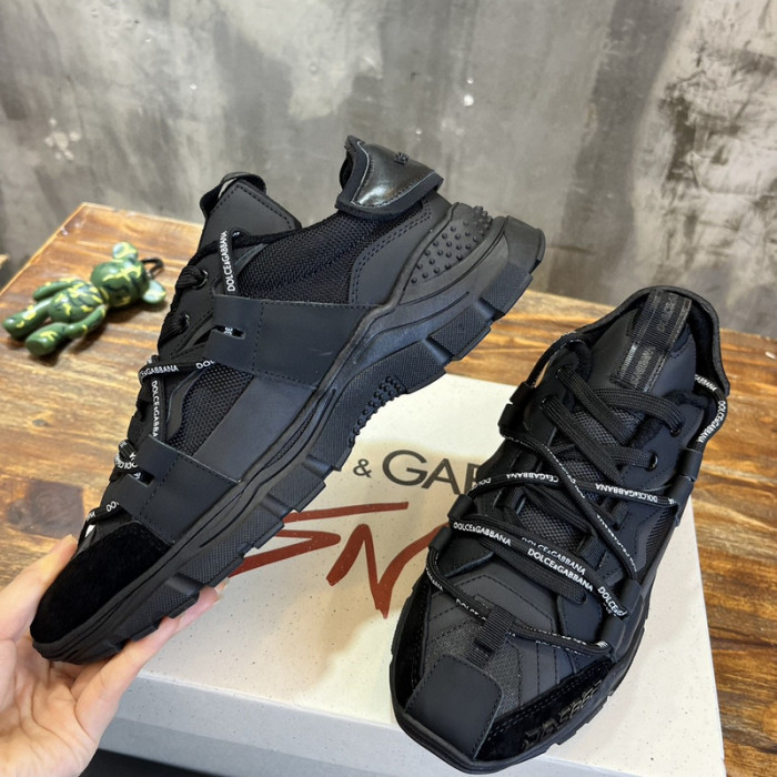DG SNEAKER