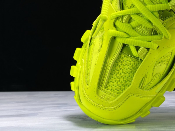 BALCIA Track SNEAKER