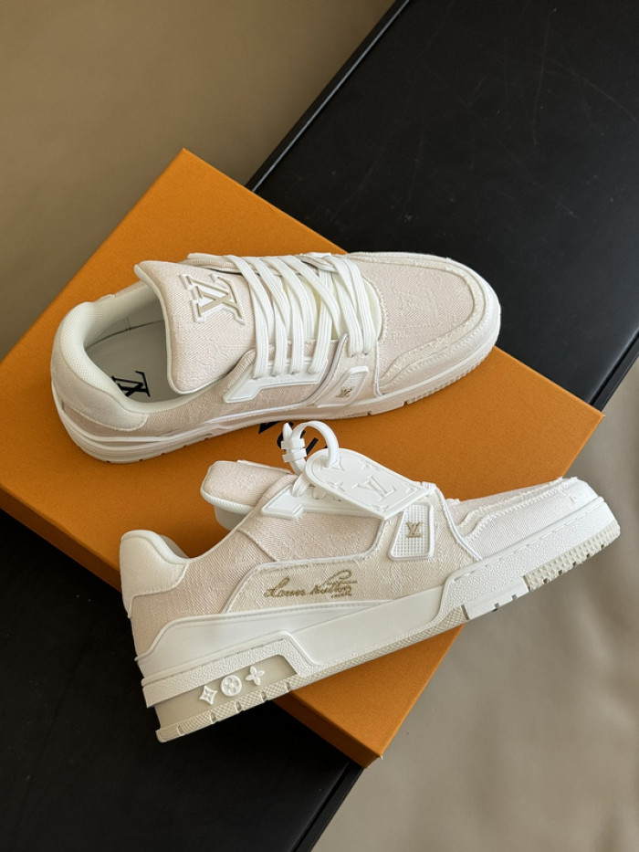 LUSV SNEAKERS