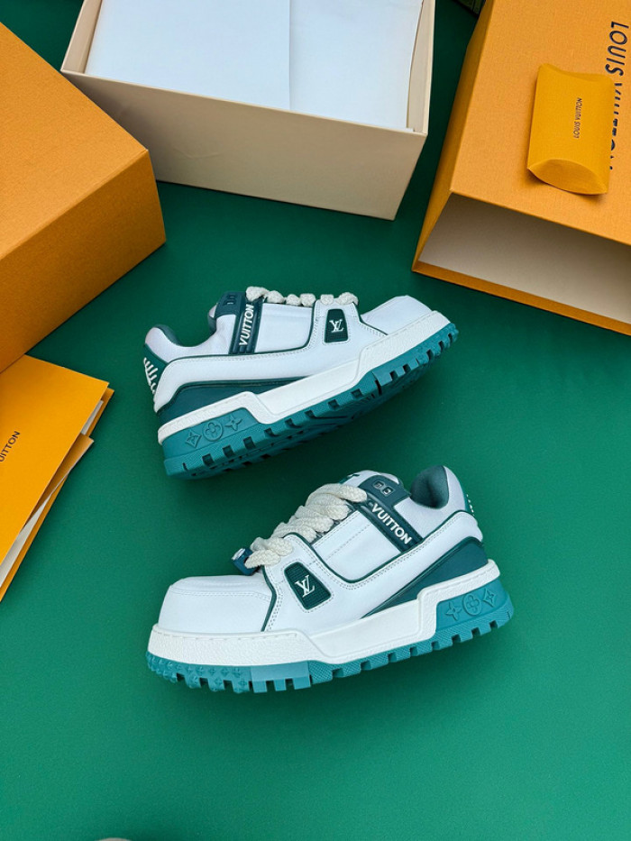 LUSV SNEAKERS