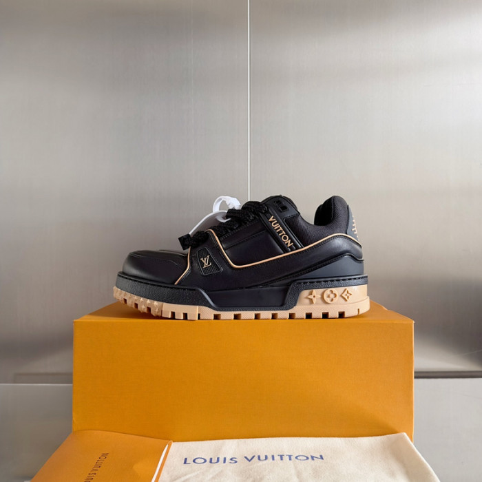 LUSV SNEAKERS