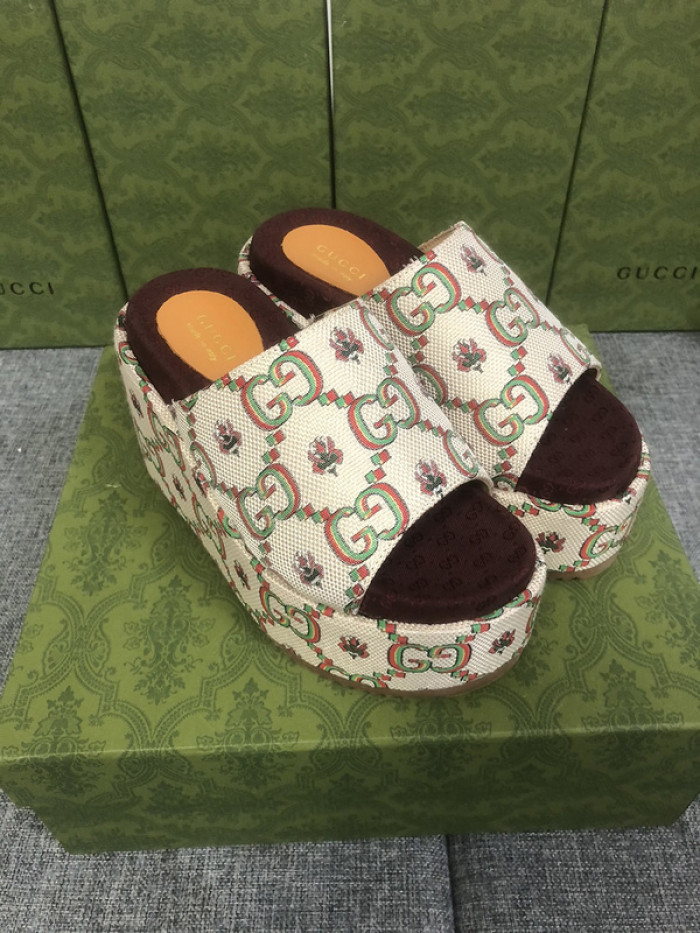 GCI GG Slide Sandal