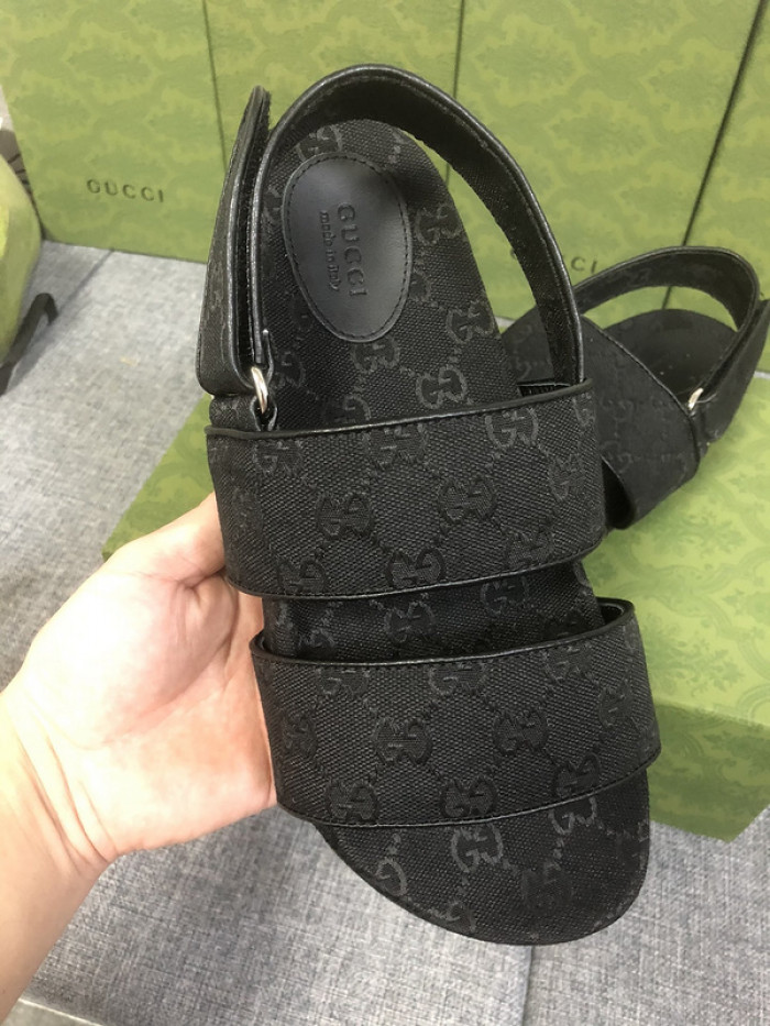 GCI GG Slide Sandal