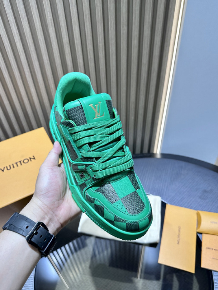 LUSV SNEAKERS