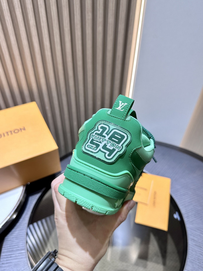 LUSV SNEAKERS