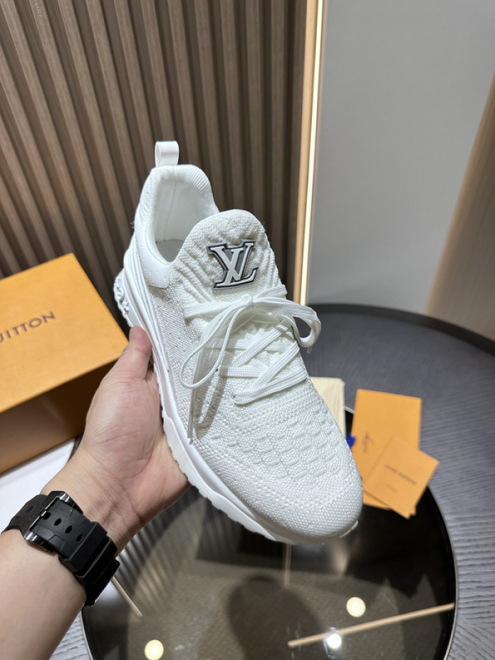 LUSV SNEAKERS