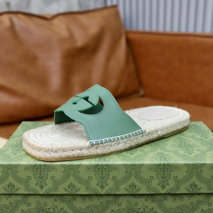 GCI GG Slide Sandal