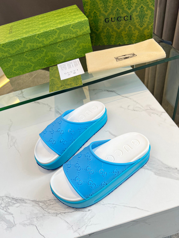 GCI GG Slide Sandal
