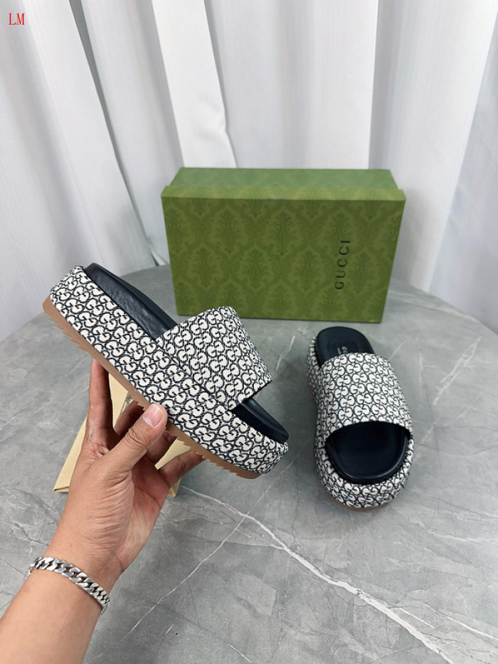 GCI GG Slide Sandal