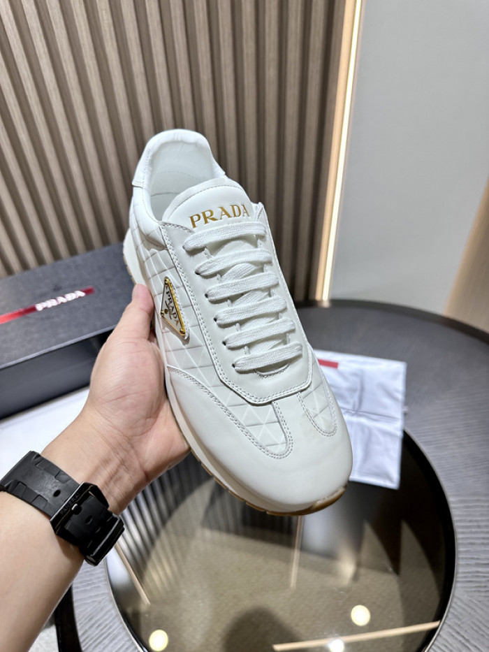 PRDA Sneaker