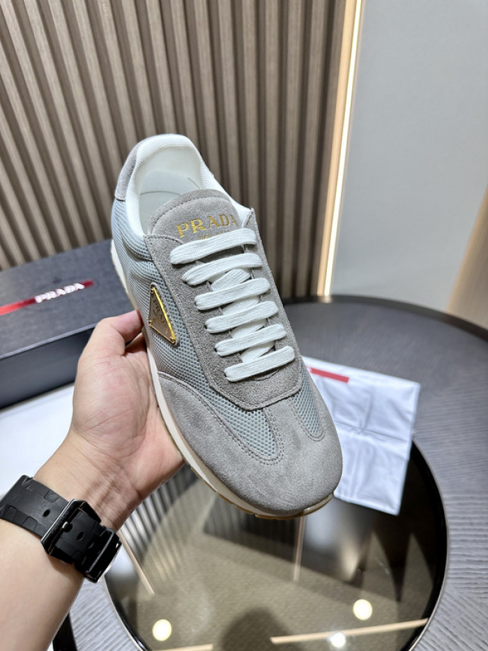 PRDA Sneaker