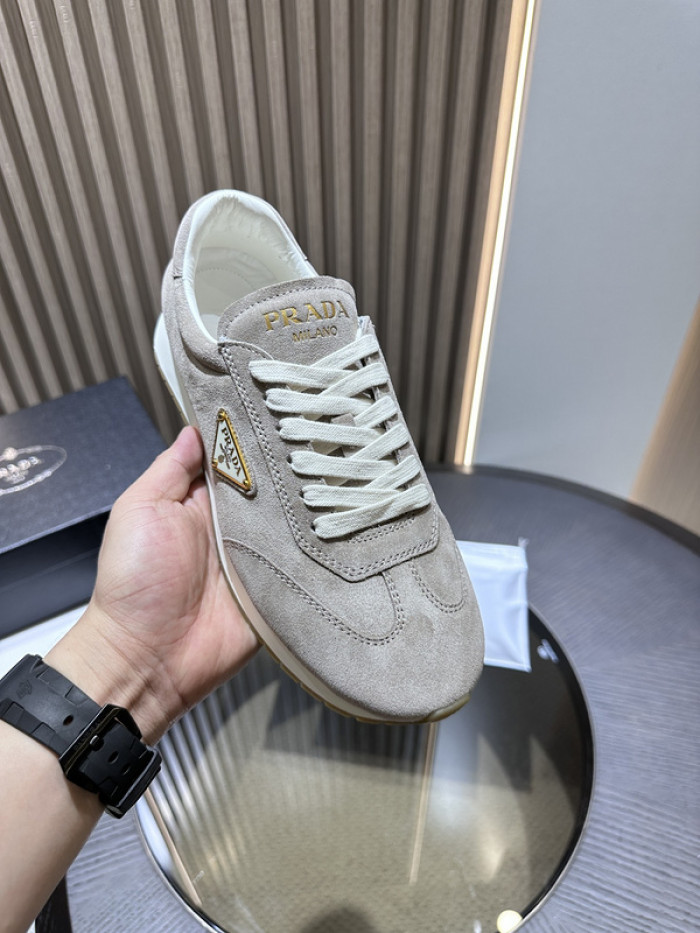 PRDA Sneaker