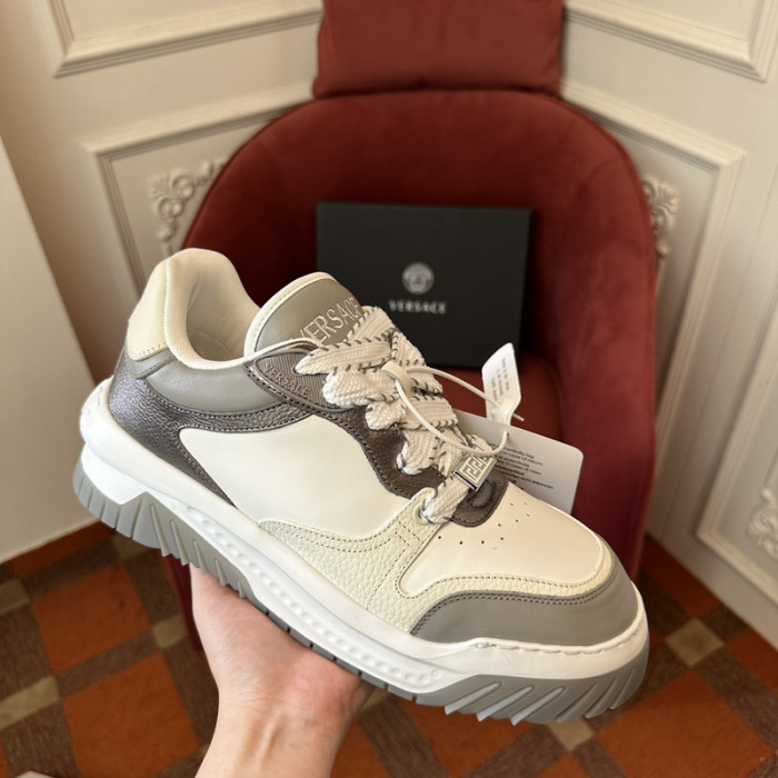 VRCE Sneaker