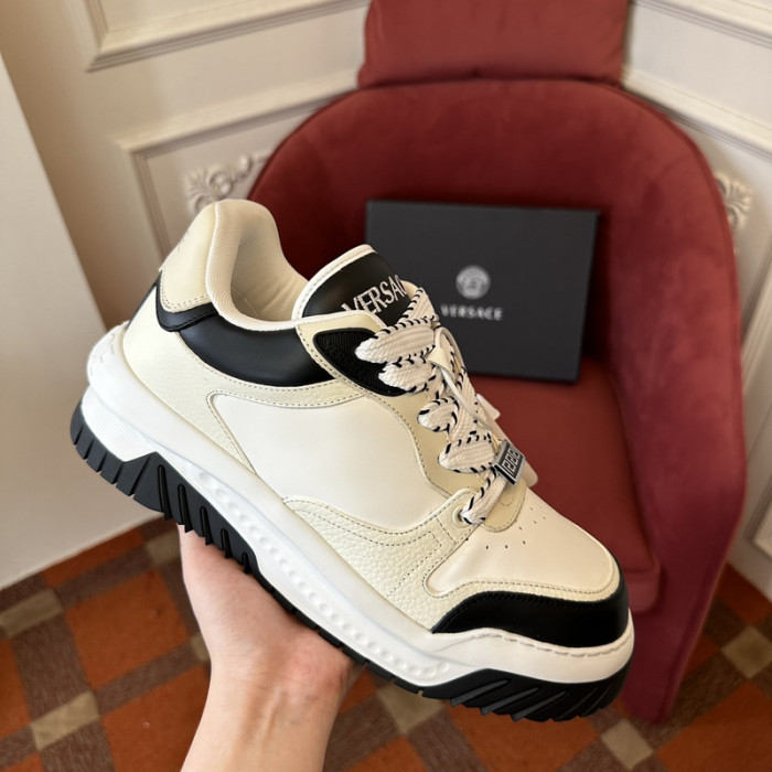 VRCE Sneaker