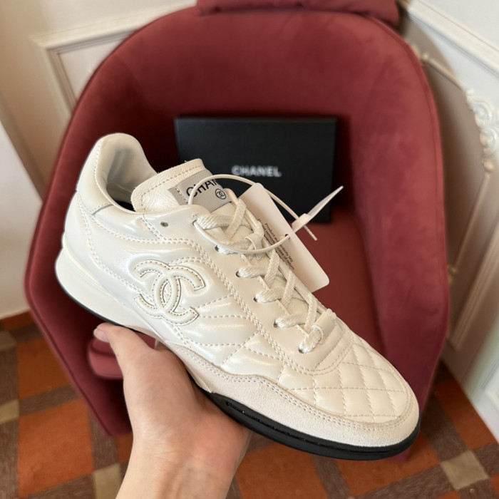 CHNL Sneaker