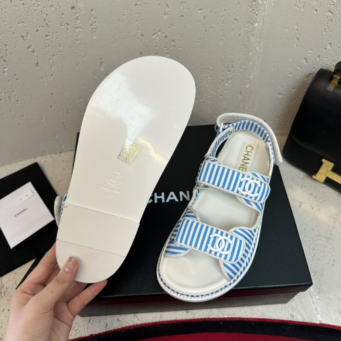 CN Slide Sandal