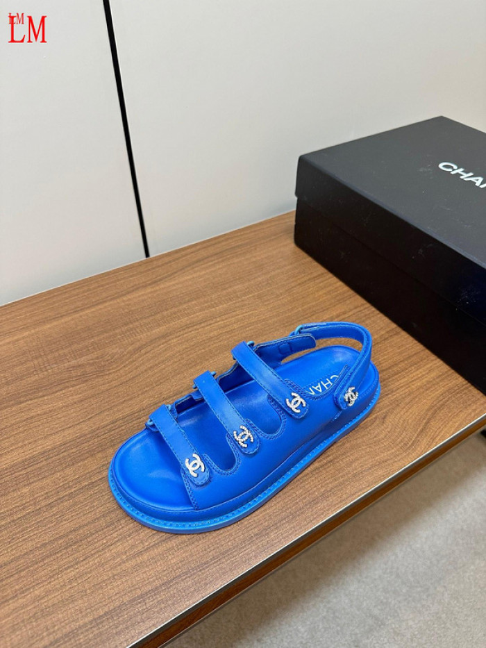 CN Slide Sandal