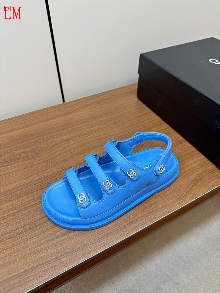 CN Slide Sandal