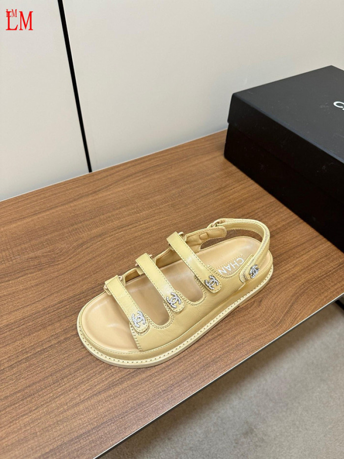 CN Slide Sandal