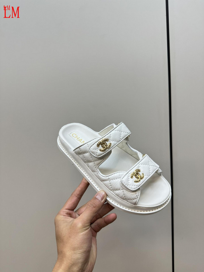 CN Slide Sandal