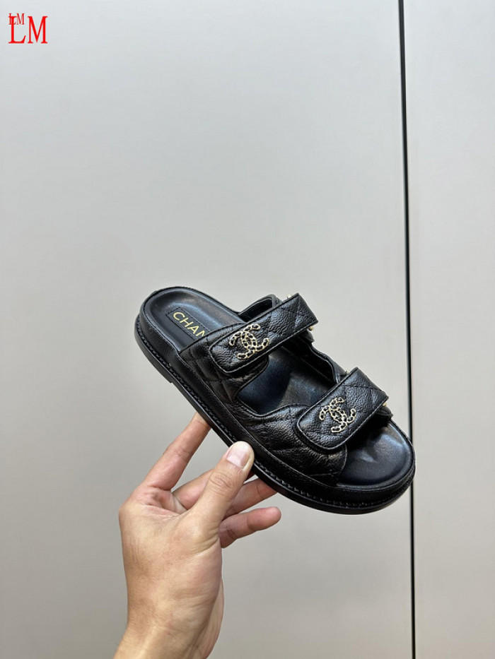 CN Slide Sandal