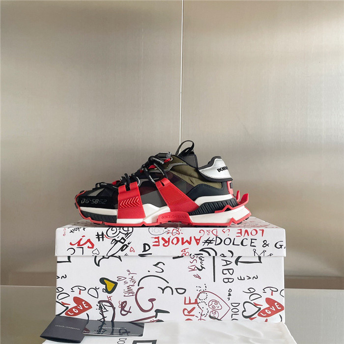 DG SNEAKER