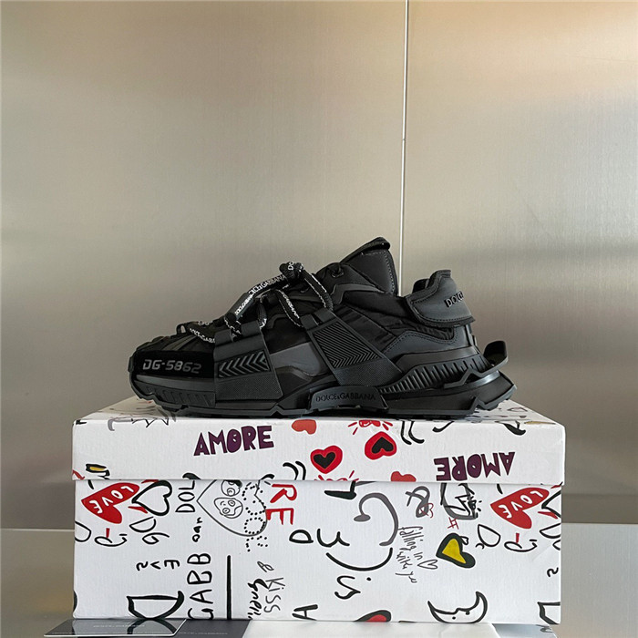 DG SNEAKER
