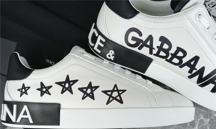 DG SNEAKER