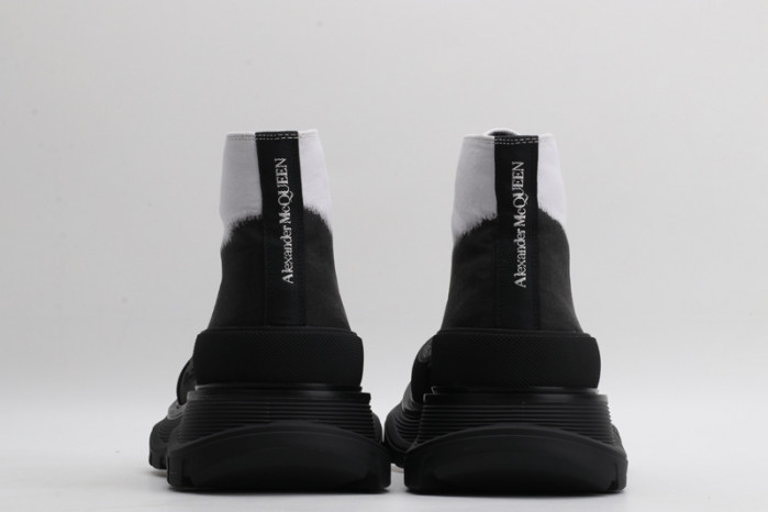 ALEXMQ Sneakers