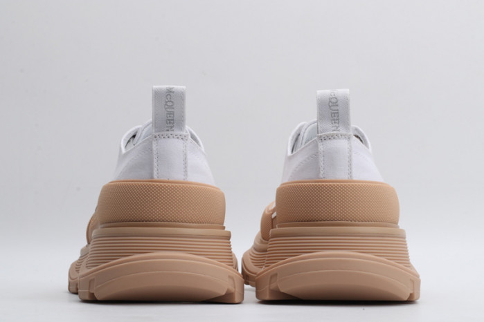 ALEXMQ Sneakers