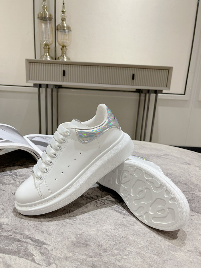 ALEXMQ Sneakers